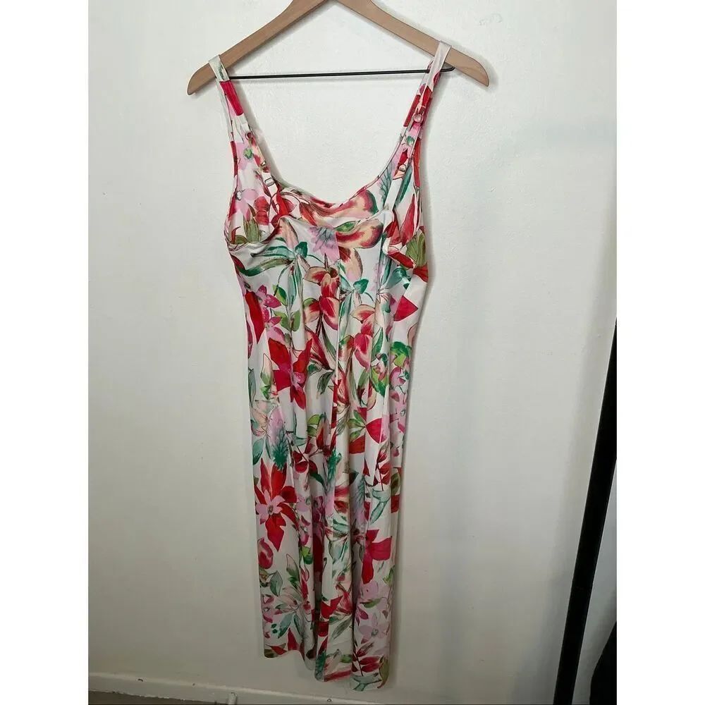 Natori Satin Nightgown - Picture 2 of 5